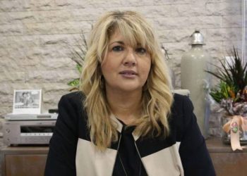 Άννα Μαστοράκου: Με Κώστα Σβόλη δίνουμε το φιλί της ζωής στην Πάτρα