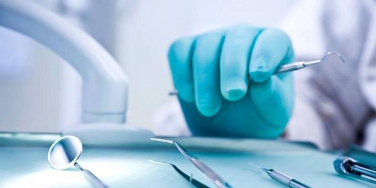 Ο οδοντίατρος ήταν…μαϊμού!
