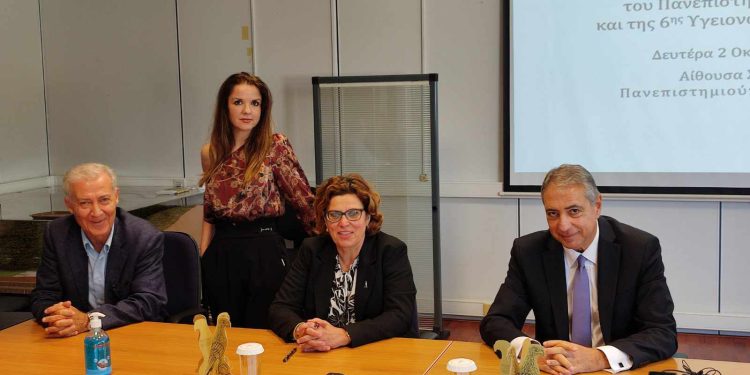 Γ. Καρβέλης: Νέος αξονικός τομογράφος στο ΠΓΝΙ, συνεργασία με το Πανεπιστήμιο Ιωαννίνων και ενίσχυση του νοσοκομείου “Χατζηκώστα”