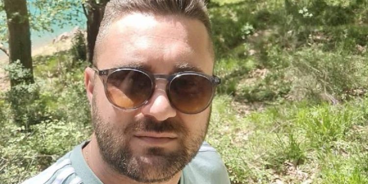 Αχαΐα: “Έσβησε” στα 33 του χρόνια ο Μένιος Νιφόρας, πατέρας ενός μικρού παιδιού