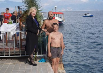 Στο Αίγιο για τον Αγιασμό των Υδάτων η Γεωργία Ντάτσικα