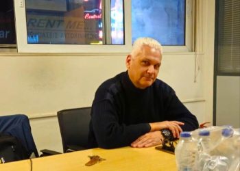 Ξενύχτησε στο συντονιστικό κέντρο της πυροσβεστικής ο αντιπεριφερειάρχης Αχαΐας Φωκίωνας Ζαΐμης