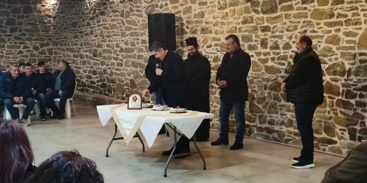 Στις πίτες του Πανμοβριακού Ριόλου και της Πάλειας ο Δήμαρχος Δυτικής Αχαΐας Γρ. Αλεξόπουλος