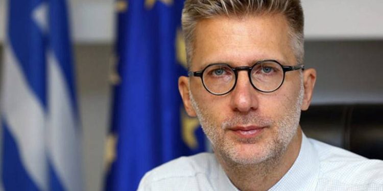 Σκέρτσος: «Οι υπουργοί έχουν ευθύνη στήριξης των νομοσχεδίων»