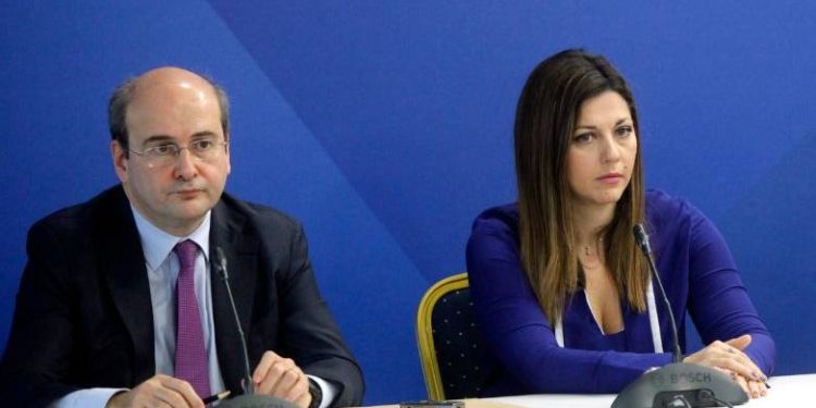 Αυξάνεται το επίδομα γέννησης στα 2.400 ευρώ από 2.000 ευρώ – Η αύξηση θα ισχύσει αναδρομικά από το 2023