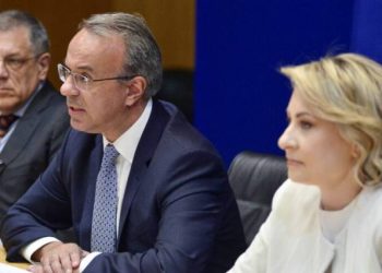 Σταϊκούρας, Αλεξοπούλου και Ταχιάος σε εργοτάξια της Πατρών-Πύργου την Τετάρτη