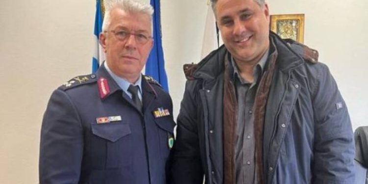 Συναντήθηκαν και μίλησαν για την Αχαΐα