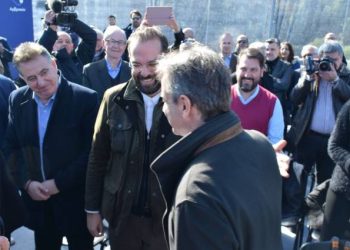 Ο Νεκτάριος Φαρμάκης στην Αμβρακία οδό μαζί με τον Πρωθυπουργό – ΦΩΤΟ