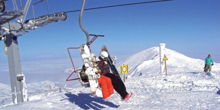 Επαναλειτουργεί το Χιονοδρομικό Καλαβρύτων από σήμερα