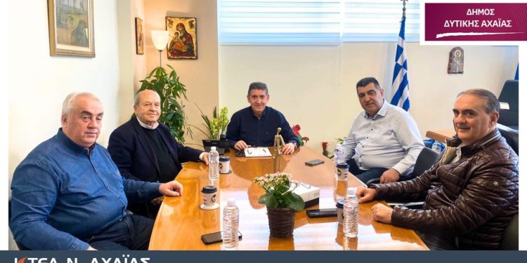 Αλεξόπουλος – Μανωλόπουλος: Γνώριμοι από τα παλιά – Συζήτησαν τα προβλήματα του επιβατικού κοινού