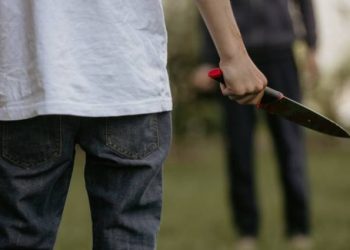 Πάτρα: Προβληματίζει η βία των ανηλίκων-Συνελήφθη 15χρονος με μαχαίρι-Πυκνώνουν οι έλεγχοι σε “στέκια” της πόλης