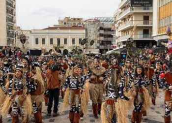 Πατρινό Καρναβάλι 2024: Ρεκόρ συμμετοχής για τις παρελάσεις!