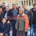 Ο Ανδρέας Παναγιωτόπουλος με τους μελισσοκόμους στο Σύνταγμα