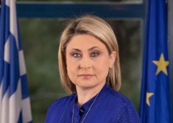 Αλεξοπούλου: Στον Εισαγγελέα παραποιημένα πιστοποιητικά συμμόρφωσης εισαγόμενων μεταχειρισμένων οχημάτων
