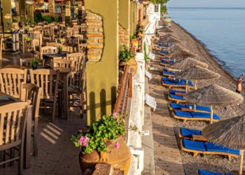 Castella beach – Αλισσός Αχαΐας: Ζητείται προσωπικό