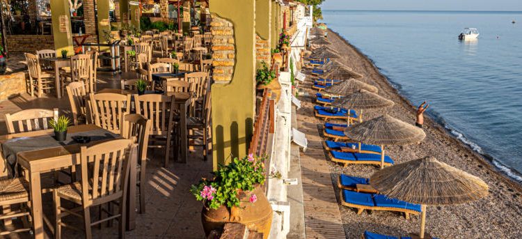 Castella beach – Αλισσός Αχαΐας: Ζητείται προσωπικό