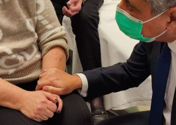 Το μήνυμα του Γιάννη Καρβέλη για την Παγκόσμια Ημέρα της Γυναίκας