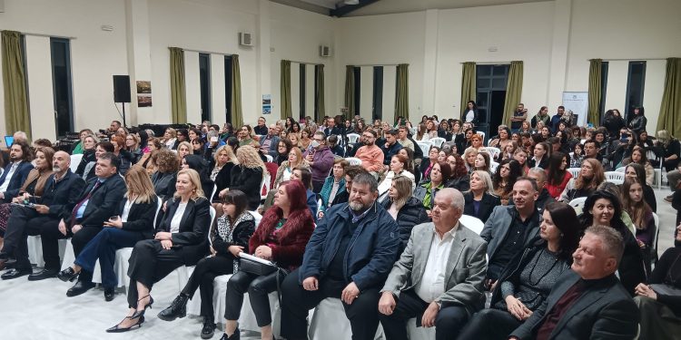 Φ. Λιάκος: Πρέπει να δημιουργήσουμε δομές υποστήριξης και ενημέρωσης