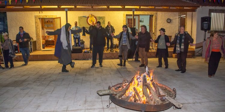 Δυνατό “χρώμα” πολιτισμού από τον σύλλογο Γομοστού