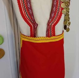 Σύλλογος Σαγαιίκων: Τους έκλεψαν παραδοσιακές στολές! Η προσφορά της “ΚαΡδιάς Δυμαίων”