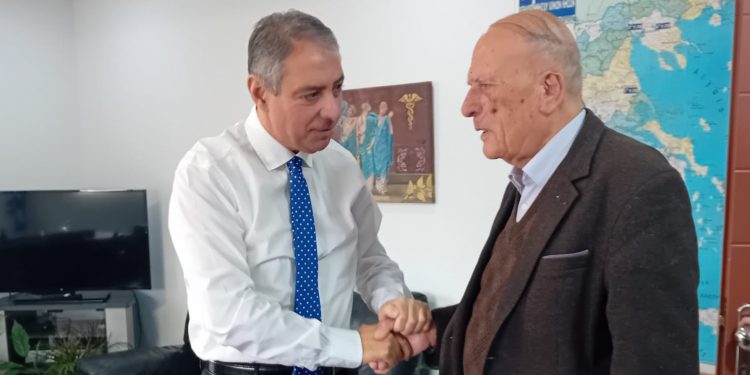 Νέο σύγχρονο ασθενοφόρο απέκτησε η 6η ΥΠΕ – Δωρεά του κ. Γιώργου Ξάνθου