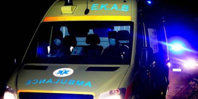 Πάτρα – Καρναβάλι 2024: Στο νοσοκομείο άτομο που έπεσε από το λεωφορείο “αγκαζέ”