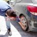Πάτρα – ΦΩΤΟΓΡΑΦΙΕΣ: Αυτοκίνητο πάτησε “γυμνό” καλώδιο υψηλής τάσης και έγινε… έκρηξη – ΦΩΤΟ