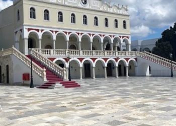Στο νησί της Μεγαλόχαρης με τον σύλλογο Αλισσαίων “Πείρος”