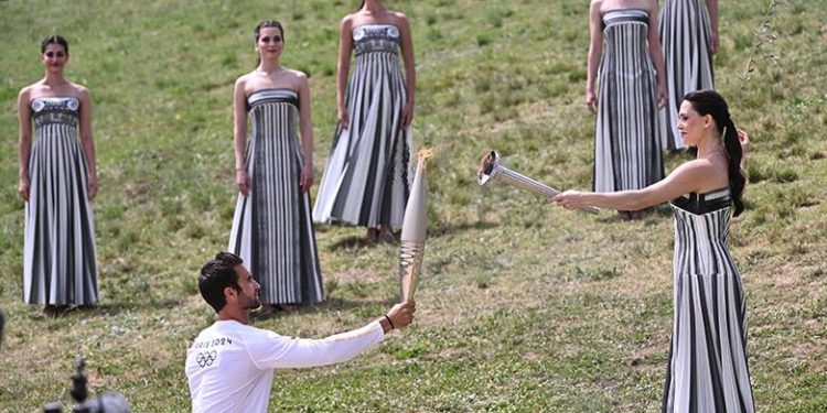 Η Ολυμπιακή Φλόγα ξεκίνησε το ταξίδι της