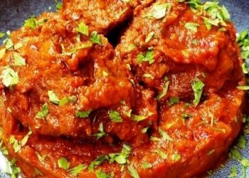 Κοκκινιστό μοσχάρι με δεμένη σάλτσα