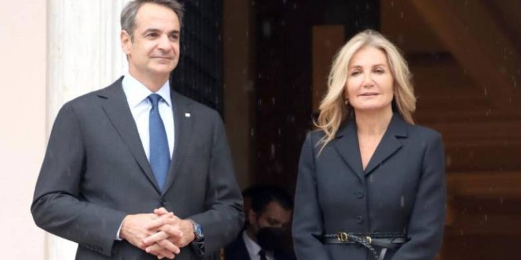 Κυρ. Μητσοτάκης: Ας αφήσουν εκτός πολιτικής σύγκρουσης την οικογένειά μου – Θα πάω στο δικαστήριο να υπερασπιστώ τη Μαρέβα
