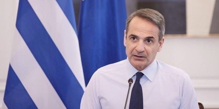Ο Κυριάκος Μητσοτάκης καταδικάζει την επίθεση του Ιράν στο Ισραήλ – «Ανησυχητικές εξελίξεις που πυροδοτούν νέα ανάφλεξη στη γειτονιά μας»