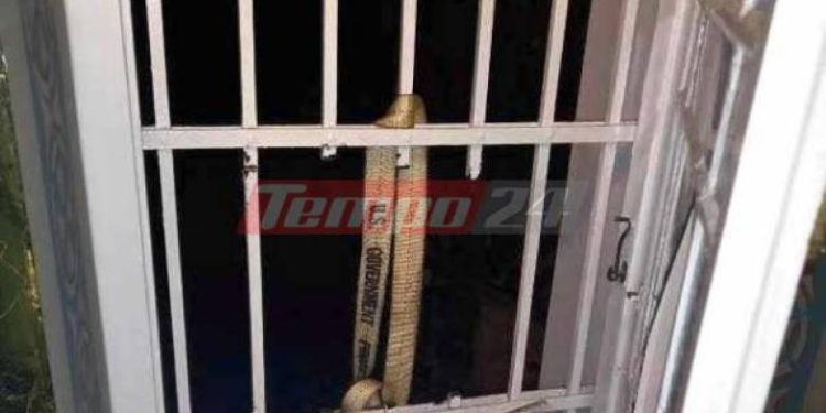 Ιερόσυλοι “χτύπησαν” τη νύχτα στην Παναγία την Τρυπητή – Χρησιμοποίησαν ιμάντα (ΦΩΤΟ)