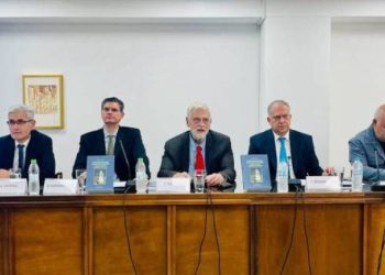 Παρουσιάστηκε το νέο βιβλίο του Άγγελου Τσιγκρή ΦΩΤΟ