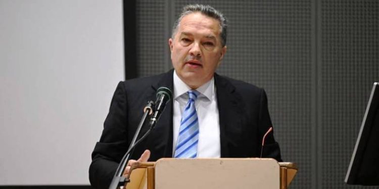 Παρέμβαση Κώστα Σβόλη για πρόληψη των εξαρτήσεων