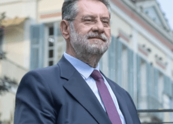 Η κυβέρνηση παραπλάνησε τον ελληνικό Λαό