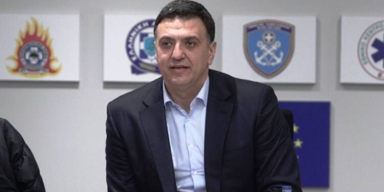 Κικίλιας: Ξεπέρασαν τις 320.000 οι δηλώσεις καθαρισμού οικοπέδων