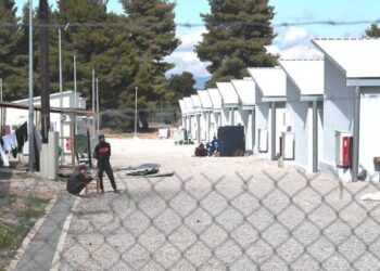 Έγκλημα στη Δομή Φιλοξενίας Ριτσώνας: Σκότωσαν με χαντζάρα 29χρονο!