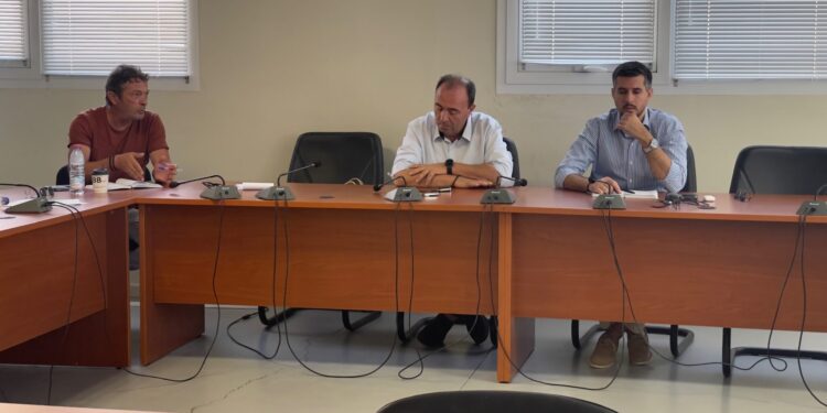 Φίλιας – Άρδευση: “Αυθαιρεσία, σπατάλη και αλόγιστη χρήση του νερού άρδευσης”