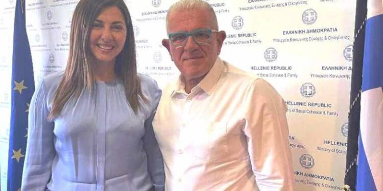 Δυτ. Ελλάδα: Με απόφαση Ζαχαράκη παρατείνονται έως το Μάρτιο του 2026 οι συμβάσεις εργαζομένων σε ιδρύματα