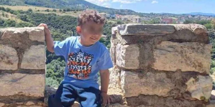Ο τετράχρονος Ιωάννης από την Πάτρα ζητάει την βοήθειά μας-Πάσχει από σοβαρή μορφή συγγενούς καρδιοπάθειας-Πρέπει να χειρουργηθεί για τρίτη φορά