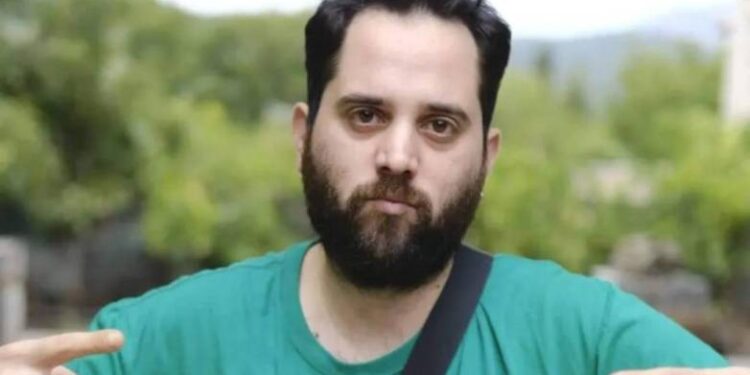 Πέθανε ξαφνικά ο ράπερ «Αιφνίδιος» σε ηλικία 37 ετών