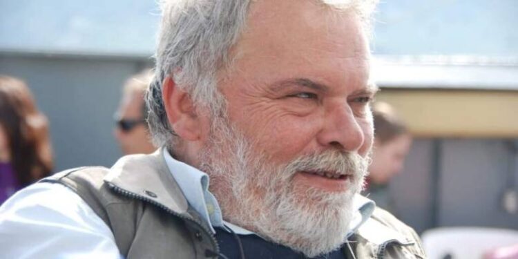 Πέθανε ο γνωστός αρχαιολόγος Μιχάλης Ανδριανάκης