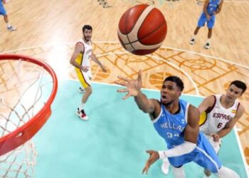Ισπανία – Ελλάδα 84-77: Δεύτερη ήττα στις λεπτομέρειες για την Εθνική μπάσκετ στους Ολυμπιακούς