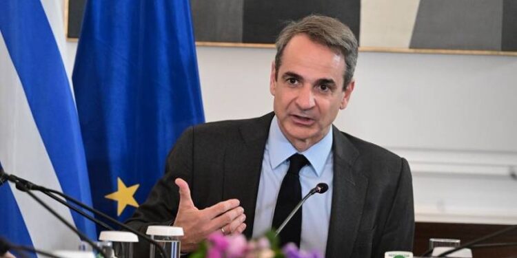 Μητσοτάκης στο Υπουργικό Συμβούλιο: «Η δουλειά συνεχίζεται στην καρδιά του καλοκαιριού – Τα μέτρα δεν πάνε διακοπές»