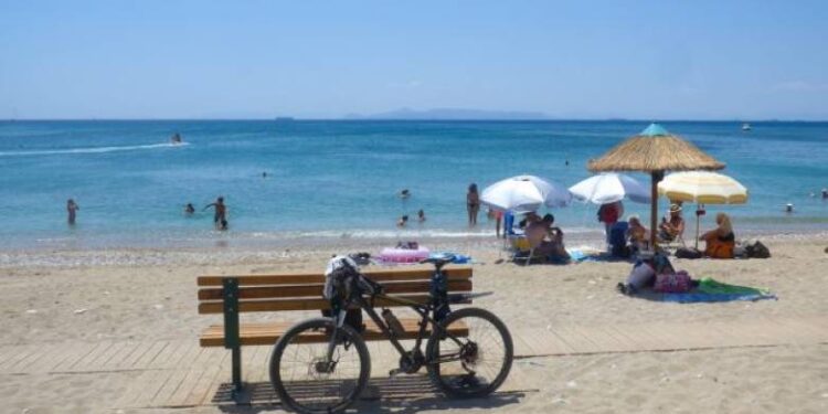 Έκτακτο δελτίο επιδείνωσης καιρού: Καύσωνας μέχρι τις 19 Ιουλίου – Πού θα δείξει 42 βαθμούς Κελσίου το θερμόμετρο