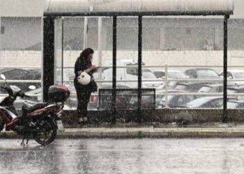 Καιρός: Έκτακτο δελτίο επιδείνωσης από την ΕΜΥ – Έρχονται βροχές, καταιγίδες και χαλάζι