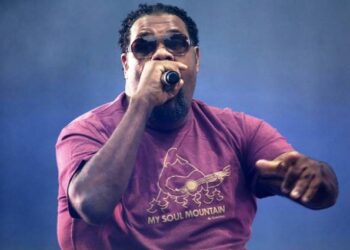 Παγκόσμιο σοκ: Πέθανε στα 53 του ο ράπερ Fatman Scoop – Κατέρρευσε πάνω στη σκηνή!