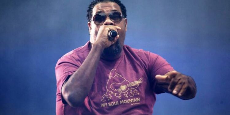 Παγκόσμιο σοκ: Πέθανε στα 53 του ο ράπερ Fatman Scoop – Κατέρρευσε πάνω στη σκηνή!