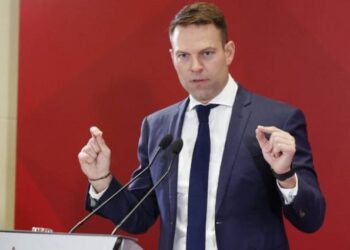 Σκληρή επίθεση Κασσελάκη στην ομάδα των «87» – Τους κατηγορεί για σχέδιο απαξίωσης και εξευτελισμού του ΣΥΡΙΖΑ (ΒΙΝΤΕΟ)